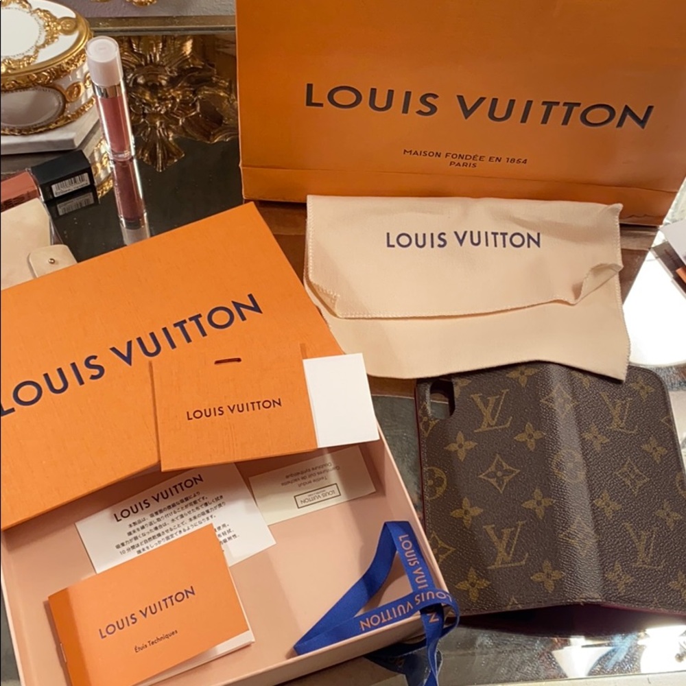 Louis Vuitton folio iPhone X case